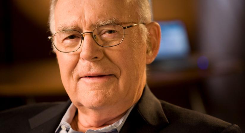Meghalt Gordon Moore, a Szilícium-völgy úttörője