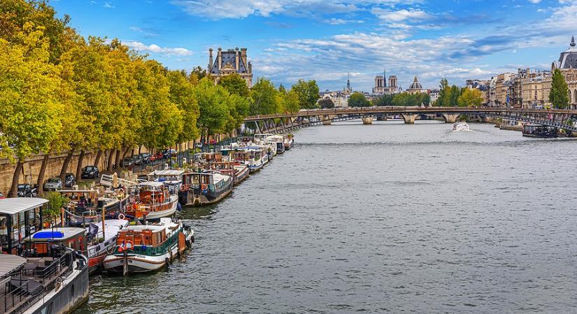 Párizsba visszatértek a turisták, de számuk még elmaradt a járvány előtti szinttől