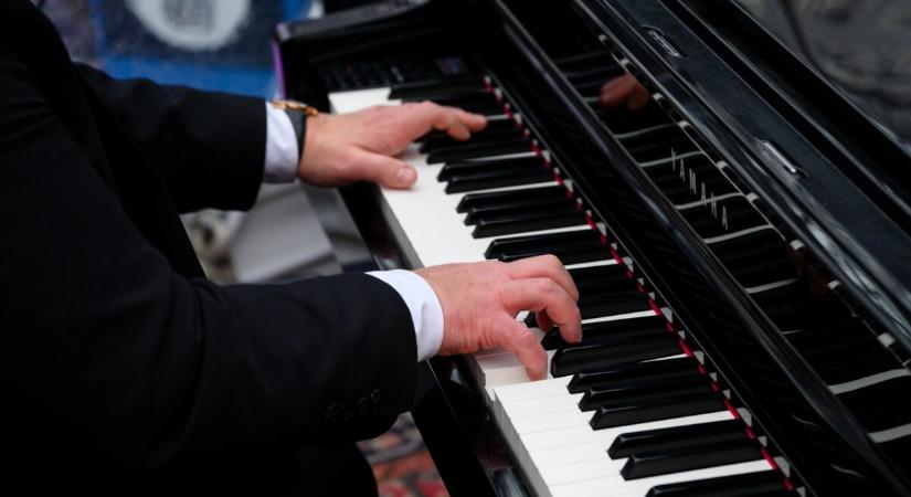 Egy új magyar alkalmazás segítheti a jövő jazz-zongoristáit