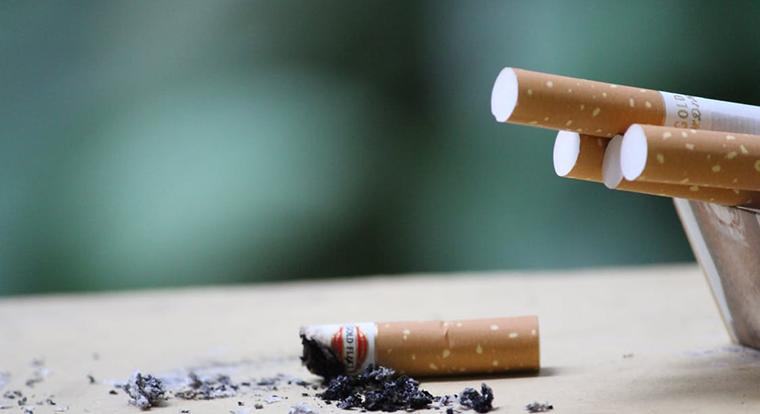 Kevesebb a rendszeres, viszont több az alkalmi dohányosok száma Magyarországon, mint öt éve