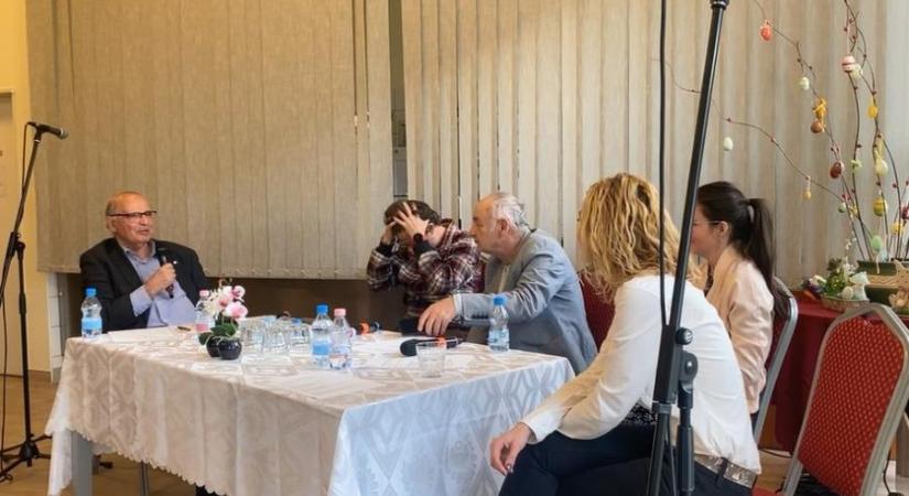 „Egyfajta hatalmi kontrollként kellene működni, már amennyire tudunk”