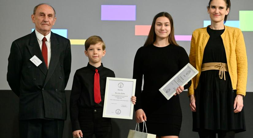 Kilenc kiemelkedően tehetséges fiatalt ismertek el a Kárpát-medencei tehetségnapon