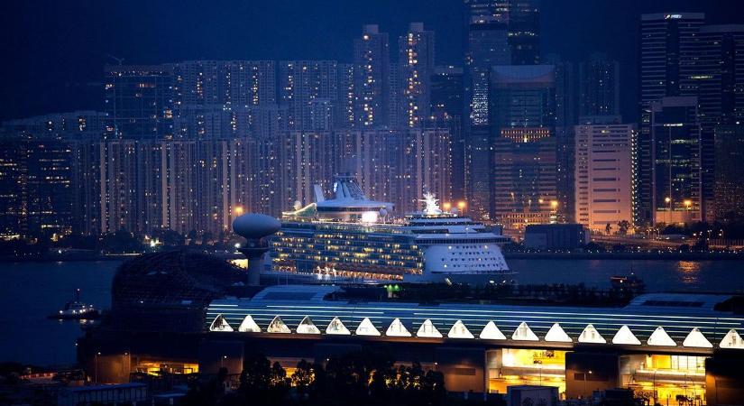 Versenyt fut az offshore vagyonokért Szingapúr és Hongkong – több tízezer milliárd dollár a tét