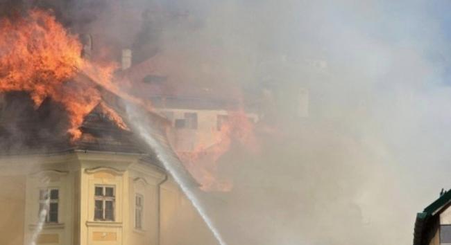 Tűzvész: Selmecbányának gyűjt a Miskolci Egyetem