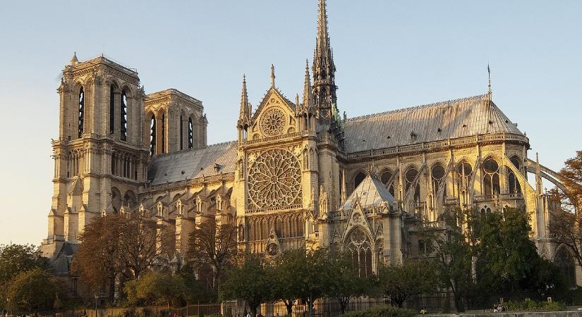 Jó hír a franciáktól: elárulták, mikor nyit újra a párizsi Notre-Dame