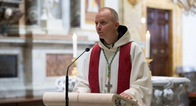 Napi normalitás: nekimentek a transzneműségnek a skandináv püspökök