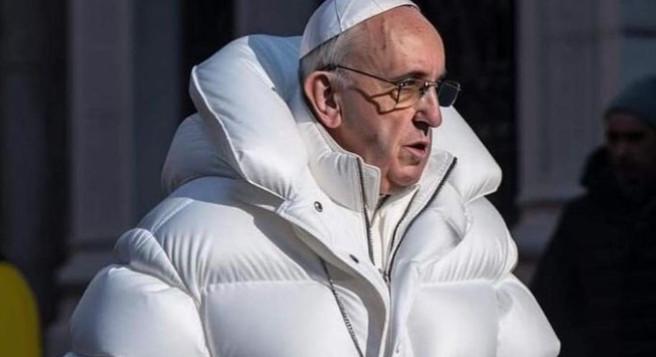 Elhitte a pufidzsekis Ferenc pápáról készült képet? Akkor csúnyán átverte az AI