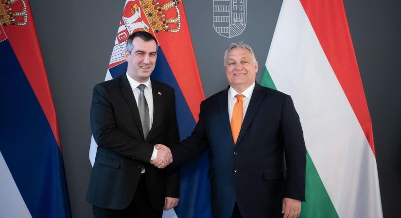 Orbán Viktor: Magyarország elkötelezett támogatója a szerb uniós csatlakozásnak