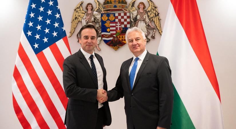 Az Orbán-kormány azokat a határokat feszegeti, amelyekre Amerika érzékeny