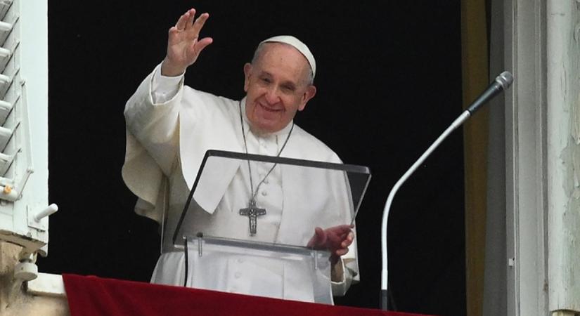 Ferenc pápa üzenetet küld a világűrbe