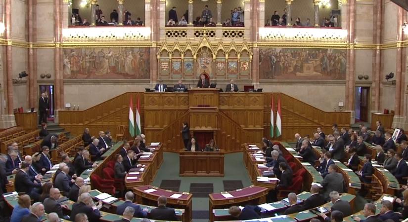 A 2024-es magyar EU-elnökség is szóba kerül az Országgyűlésben