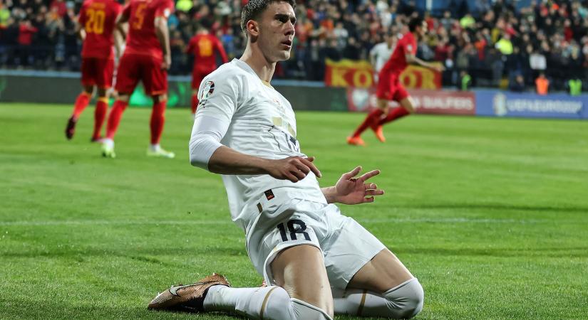 Szerbia Vlahovic-duplával verte Montenegrót