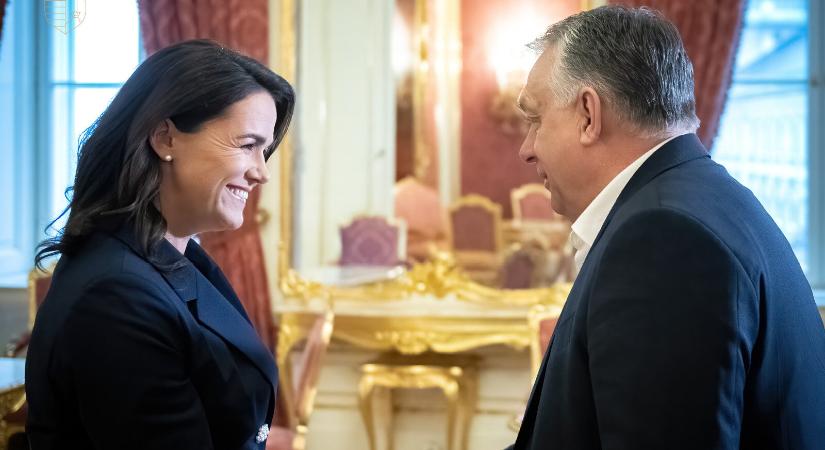 Novák Katalin fogadta Orbán Viktort a Sándor-palotában