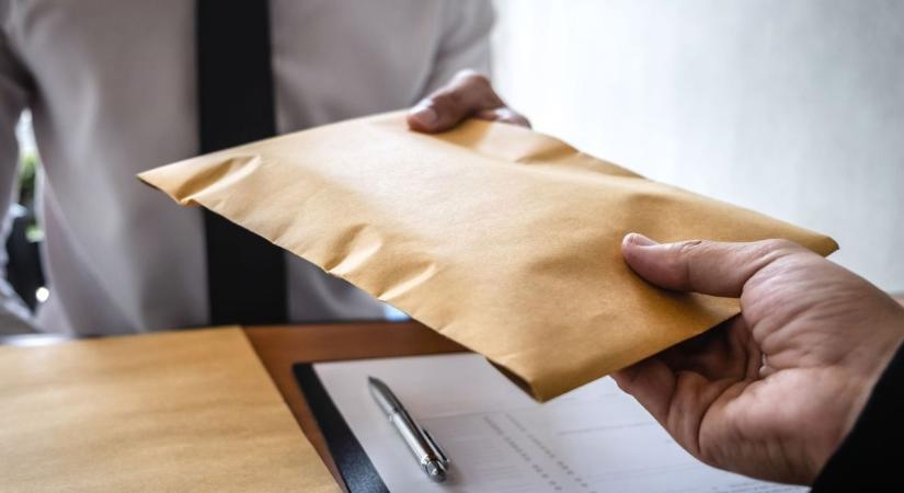 Új módszerrel számolta a KSH az átlagkeresetet, ez jött ki