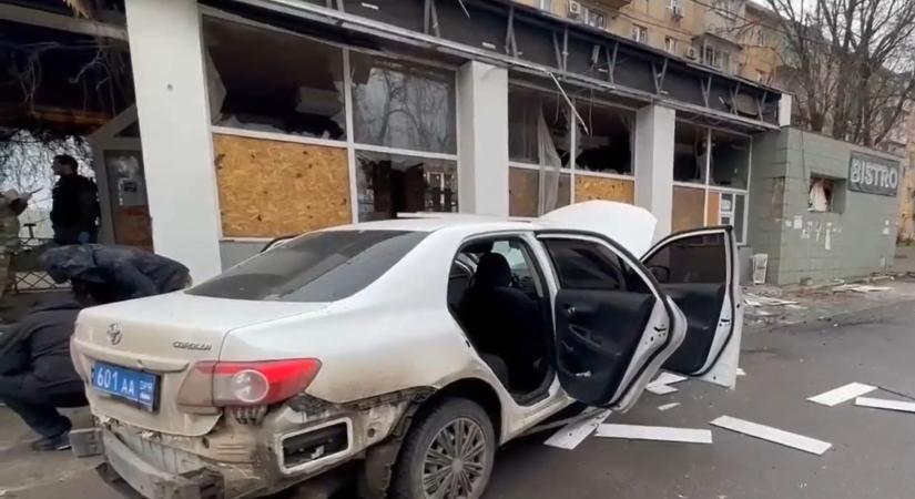 Merénylet: Mariupolban felrobbantották a kinevezett orosz rendőrkapitány gépkocsiját
