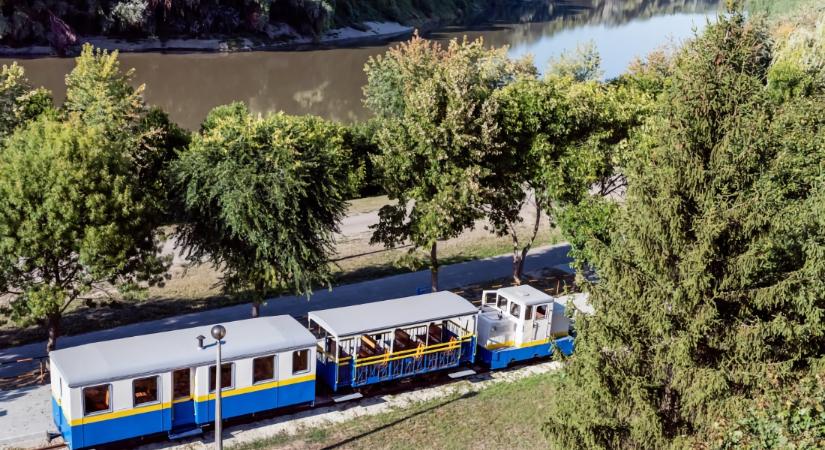 Húsvéti vonatozás a Tisza-parti Kisvasúton 2023