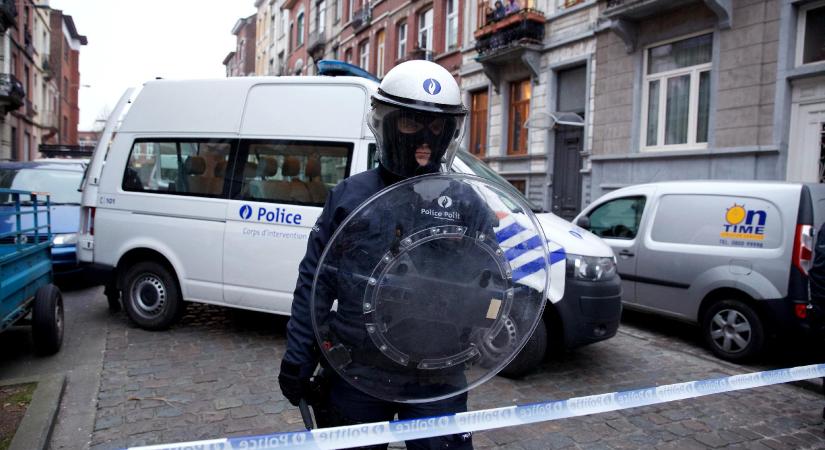 A belga rendőrség letartóztatott 8 embert terrortámadások kitervelésének gyanújával