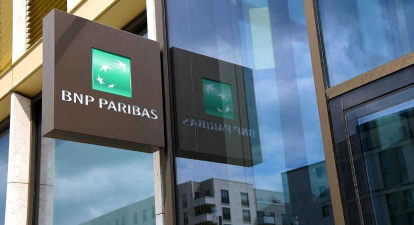 Nagyon csúnyán megbüntettek vezető francia bankokat