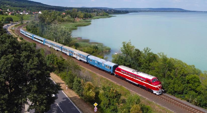Felújítják a Balaton északi partján a vasútvonalat, gyorsabbak lesznek a vonatok