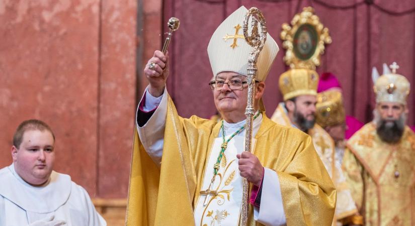 Spányi Antal püspökké szentelésének jubileumát tartották Fehérváron (galéria)