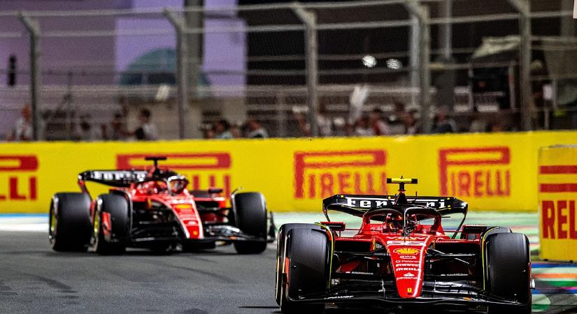 Megvan, mikor debütálhat a Ferrari új oldaldobozt is tartalmazó nagy fejlesztése – sajtóhír