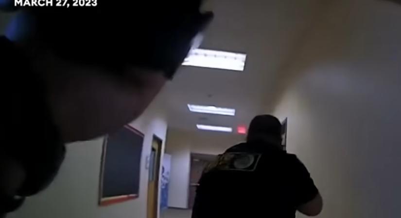 Itt a videó arról, ahogy a rendőrök lelövik a transznemű iskolai ámokfutót