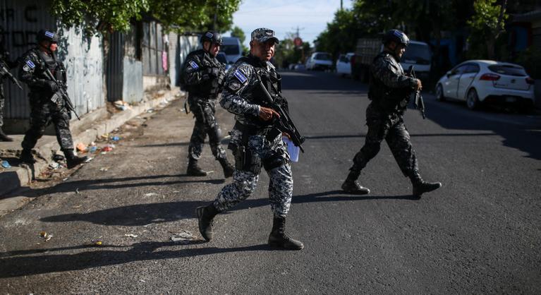 Több mint egy tonna kokaint foglalt le a salvadori haditengerészet