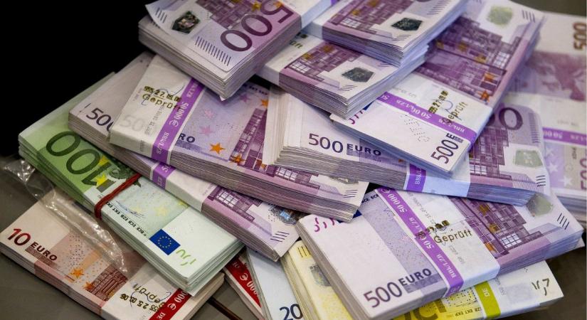 Még január előtt számít az extra uniós pénzre a Pénzügyminisztérium