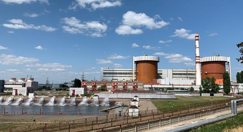 A NAÜ három szakértője marad szerdától a Zaporizzsjai Atomerőműben
