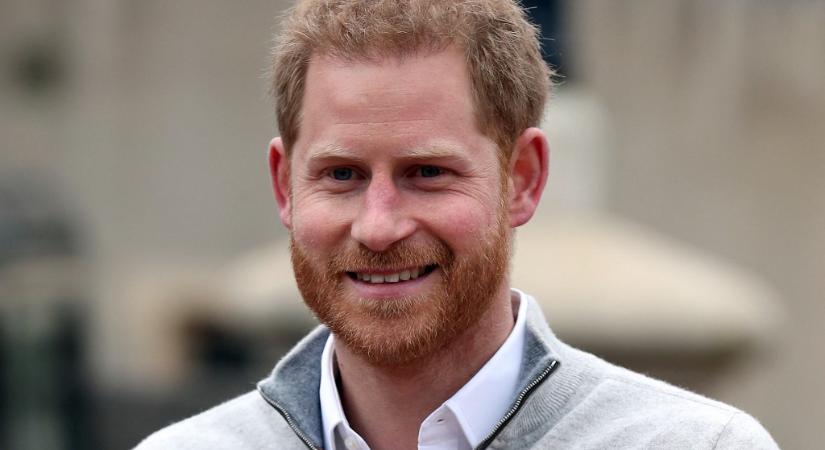 Harry herceg megérkezett Londonba: nem borult nyakába a család