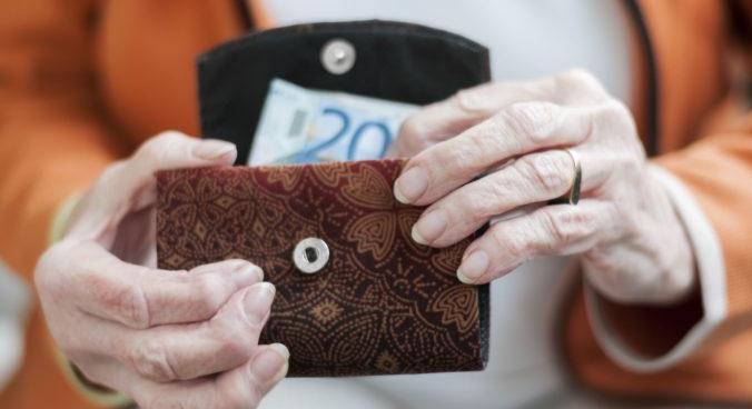 A Szociális Biztosító a húsvéti ünnepek miatt módosítja a nyugdíjkifizetések időpontját