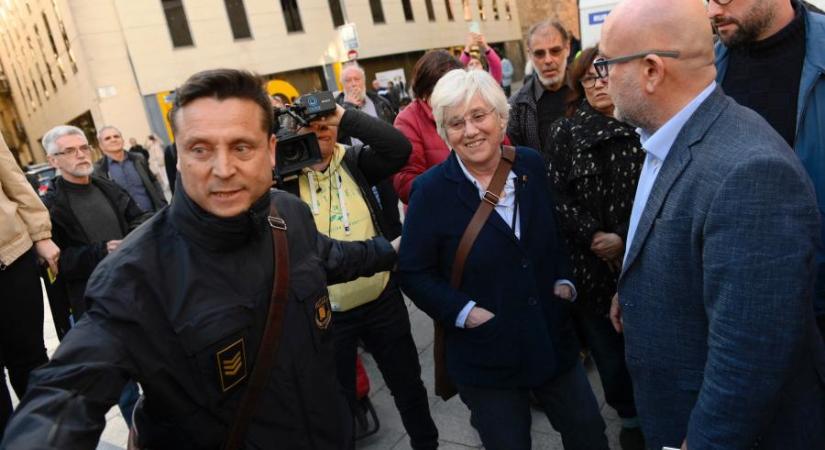 Őrizetbe vették Spanyolországban a Belgiumból öt év után hazatérő katalán függetlenségpárti EP-képviselőt