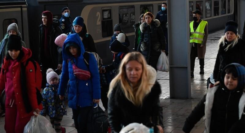 Több mint 6500 ukrajnai menekült állt munkába Romániában