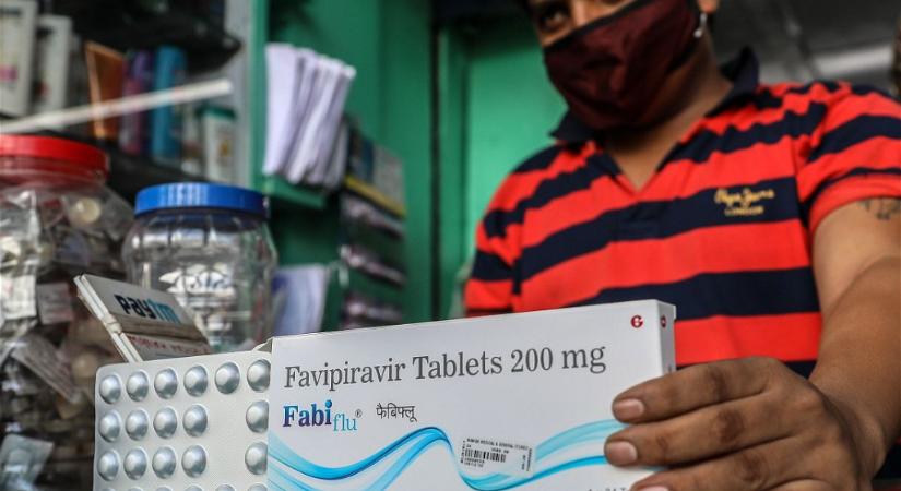 Az indiai kormány 18, hamis gyógyszereket gyártó vállalat engedélyét vonta vissza