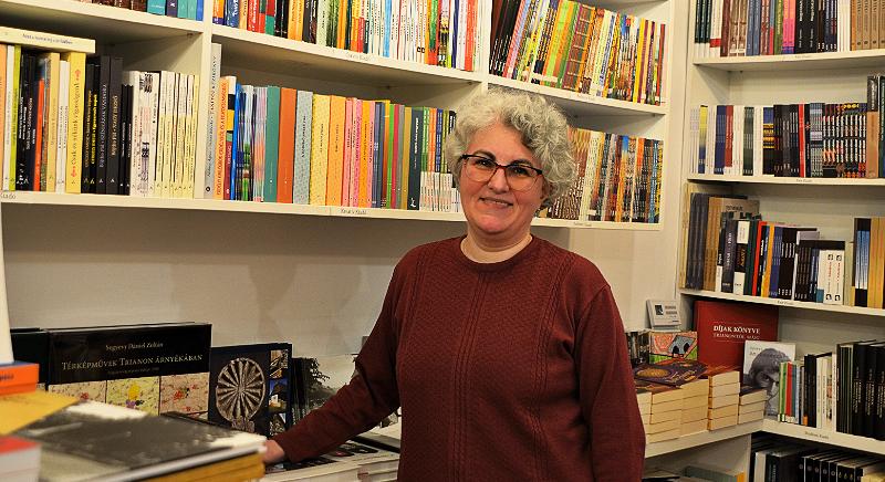 A könyvek megtalálják olvasóikat – beszélgetés Papp Ildikóval, az Idea Könyvtér mindenesével