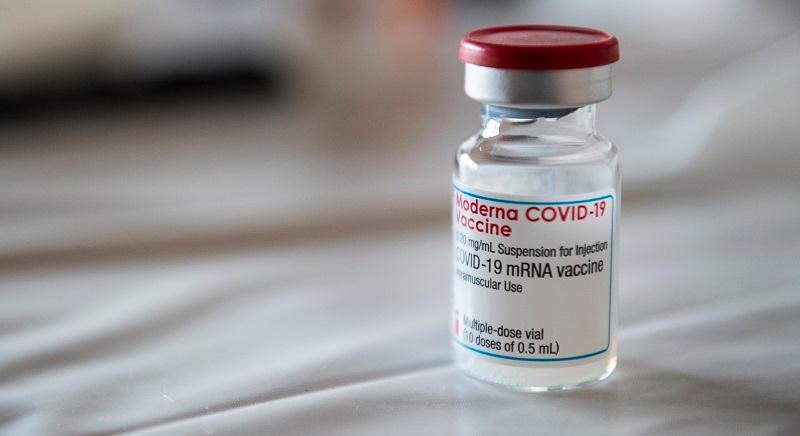 Románia idénre 19,5 millió koronavírus elleni vakcinát rendelt, de nem vett meg egyet sem