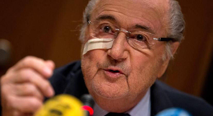 FIFA: az ügyészség ejtette a Blatter ellen felhozott vádakat – sajtóhír