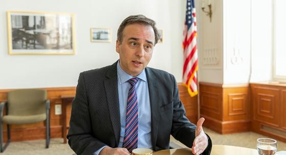 Számontartja az amerikai nagykövetség, mióta kormányoz rendeletekkel a kabinet