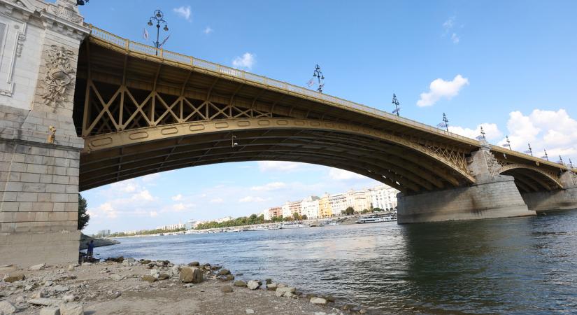 Lezuhant egy férfi a Margit hídról