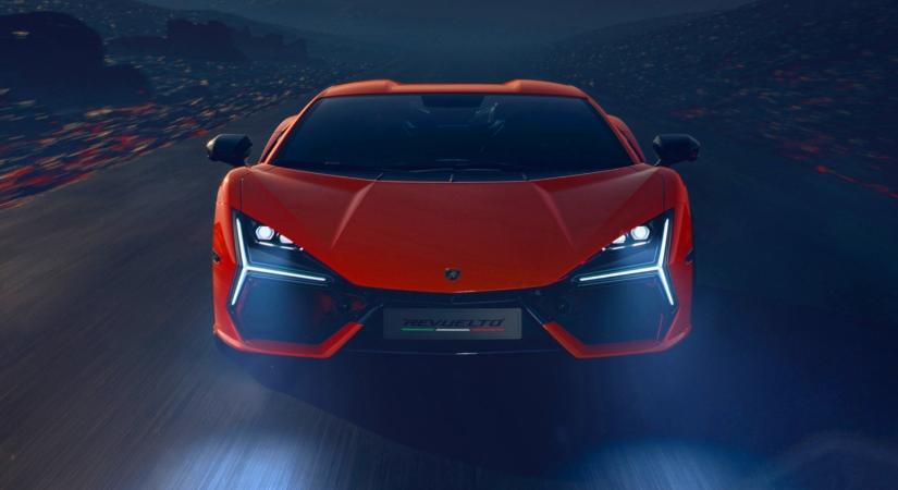 3 villanymotorral tartja életben a szívó V12-est a Lamborghini