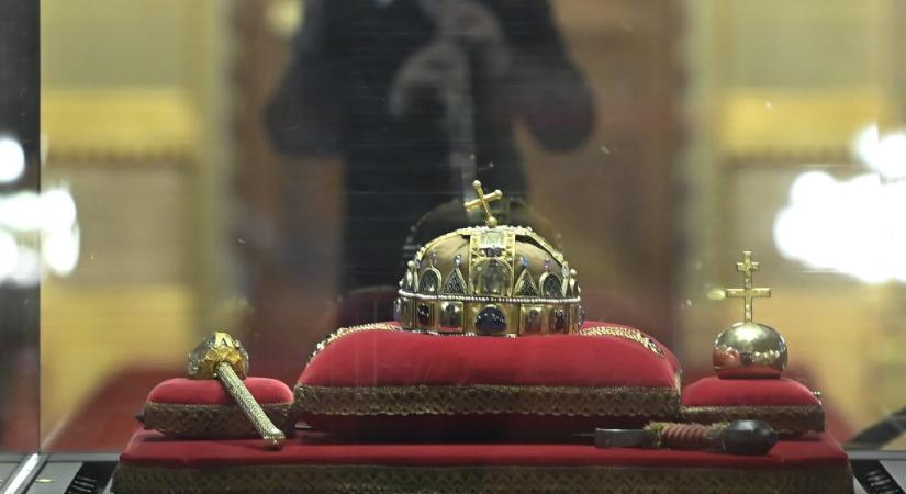 Így szerezte meg Mátyás király a Szent Koronát