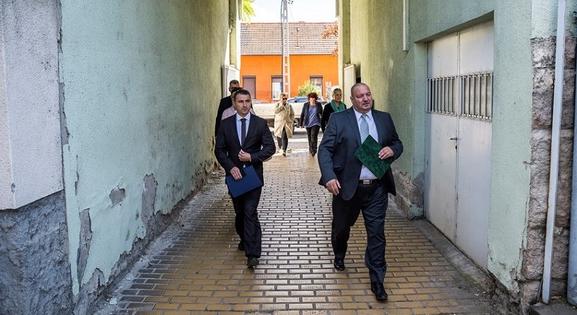 Kitették a Fideszből Csepel polgármesterét és alpolgármesterét