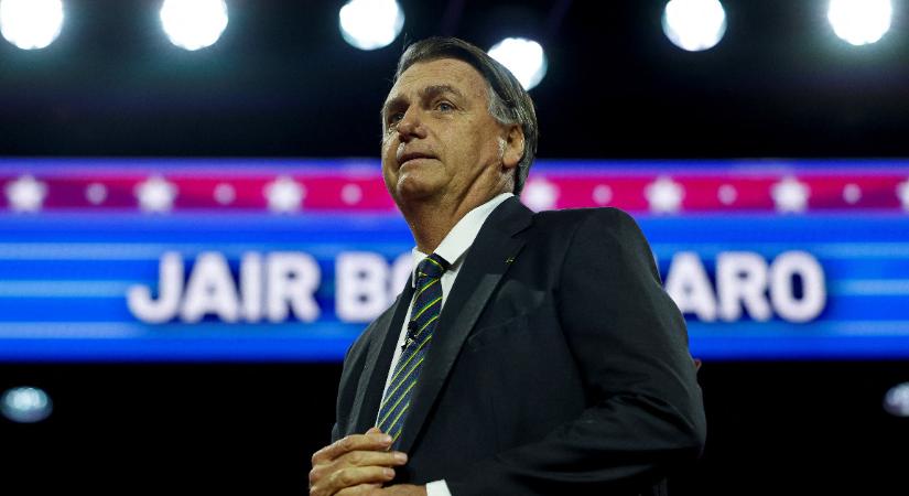 Bolsonaro a választási vereség után csütörtökön visszatér Brazíliába