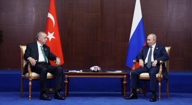 NATO-tagállamba látogathat Putyin
