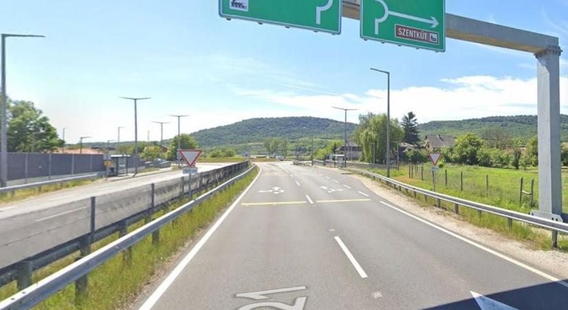 A forgalmas úton keresztül üldözték áldozatukat a rablók Mátraverebélynél