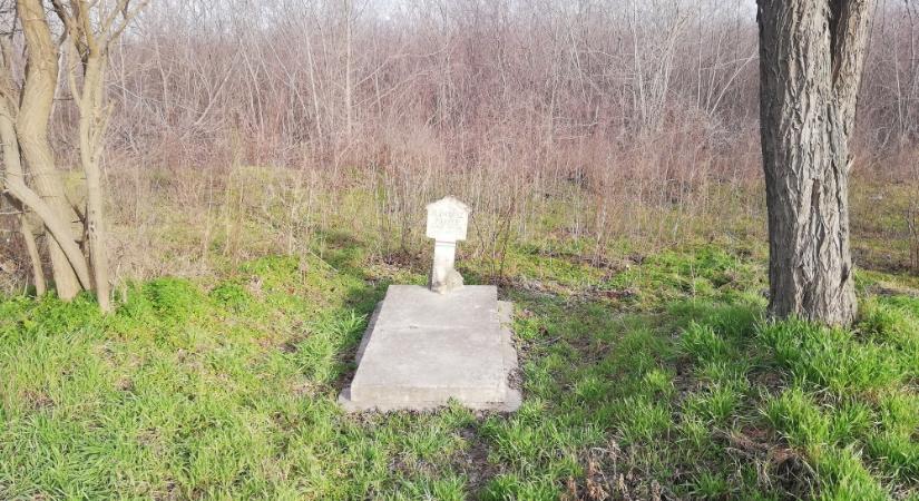 Második világháborús hősi halottat exhumáltak Fóton