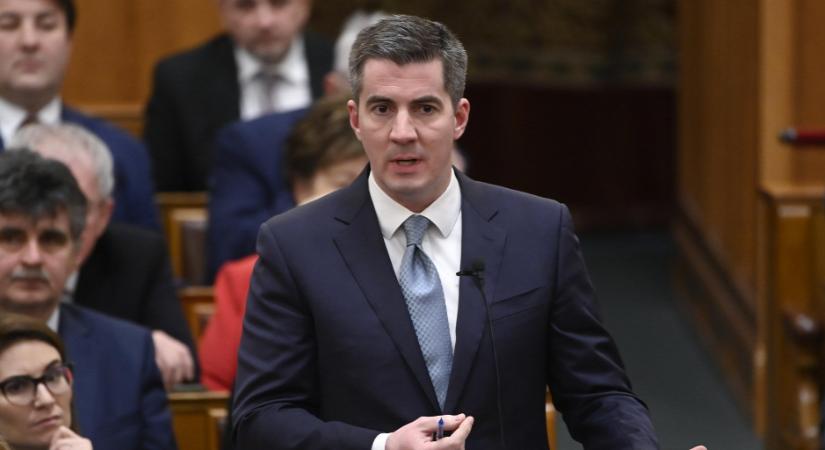 Kocsis Máté: Csak az azonnal tűzszünet, a tárgyalás menthet életeket