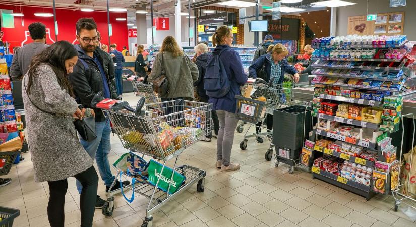 Hiába csökken a német infláció, ha emelkednek a bérek: tartós marad az EKB szigora