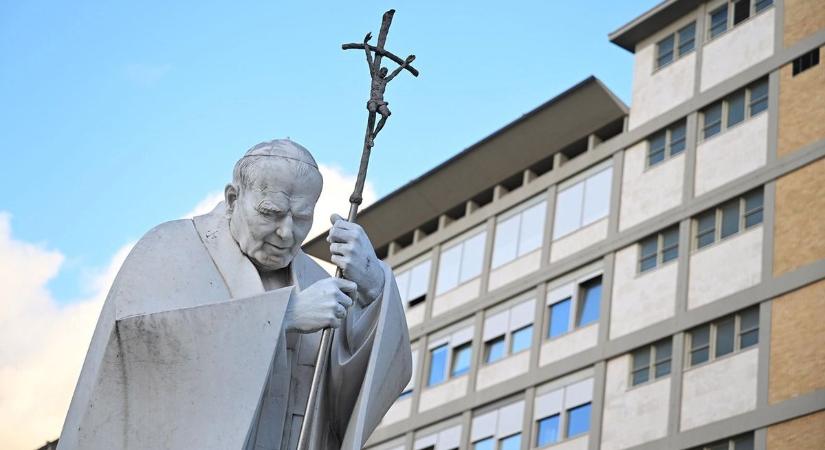 Friss hír érkezett Ferenc pápa állapotáról