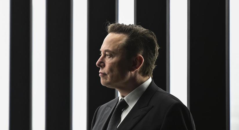 Elon Musk jelenleg a legtöbbet követett személy a Twitteren